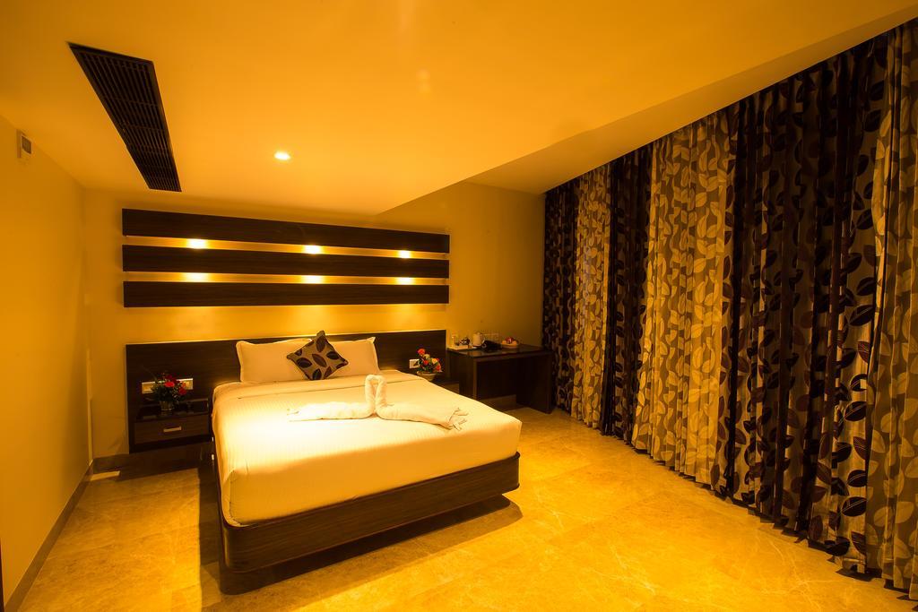 Hotel Radha Prasad Ероде Екстер'єр фото