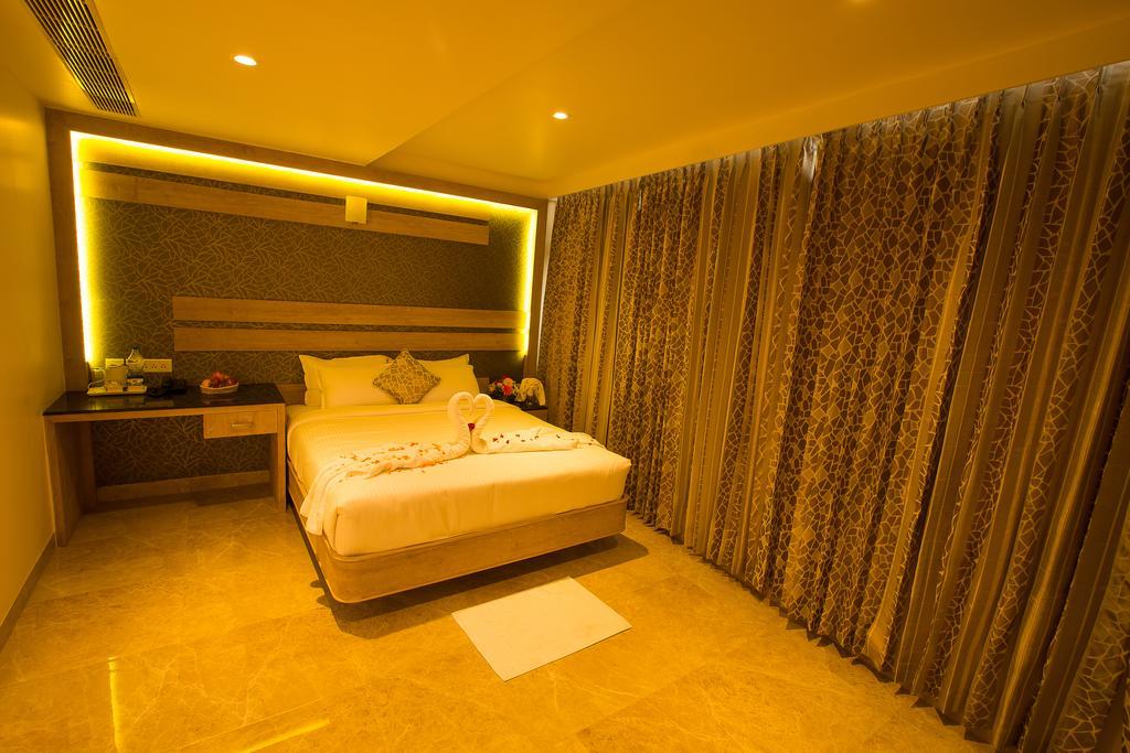Hotel Radha Prasad Ероде Номер фото