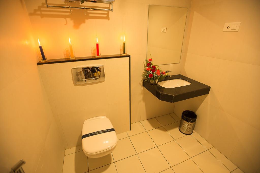 Hotel Radha Prasad Ероде Номер фото