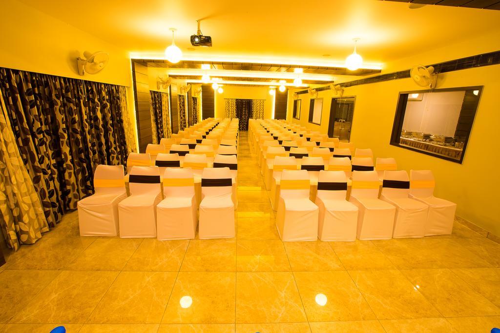 Hotel Radha Prasad Ероде Екстер'єр фото
