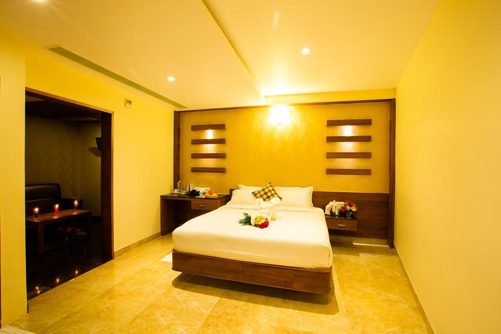 Hotel Radha Prasad Ероде Номер фото